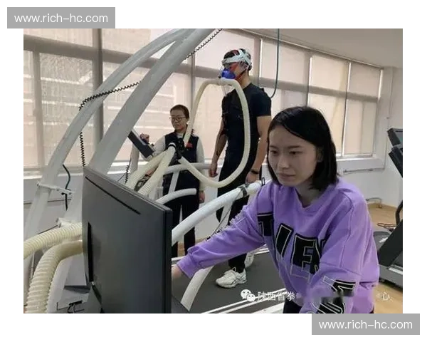 基于运动发力链的全身协调训练机制与效率提升研究在竞技表现中的应用探索